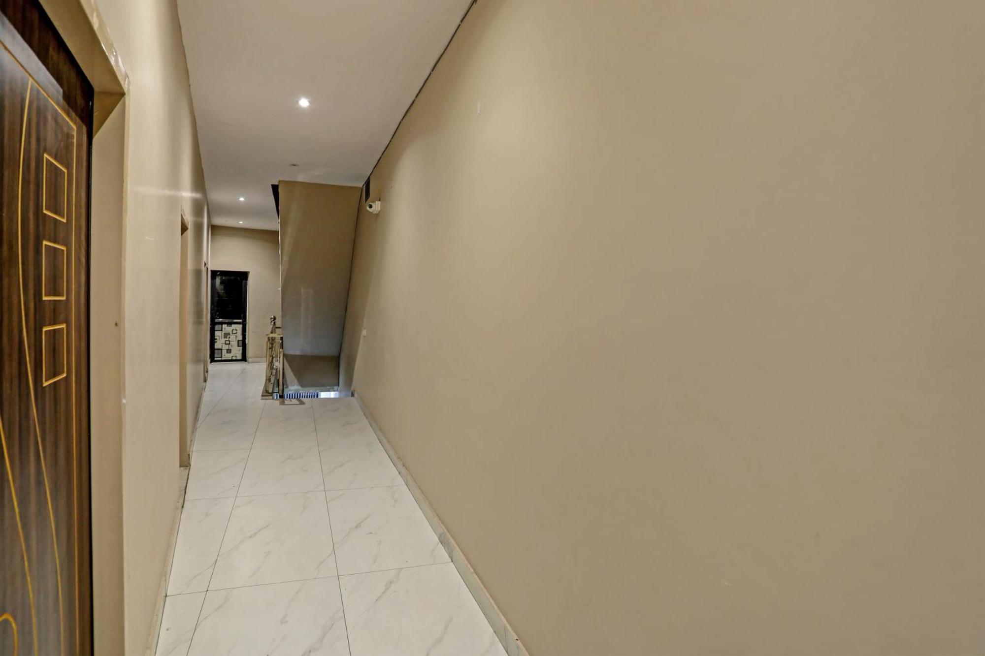 Dream Lounge Hotel Jalandhar Exterior photo